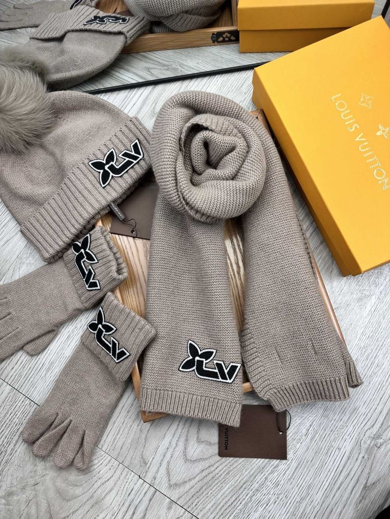 Louis Vuitton Caps Scarfs